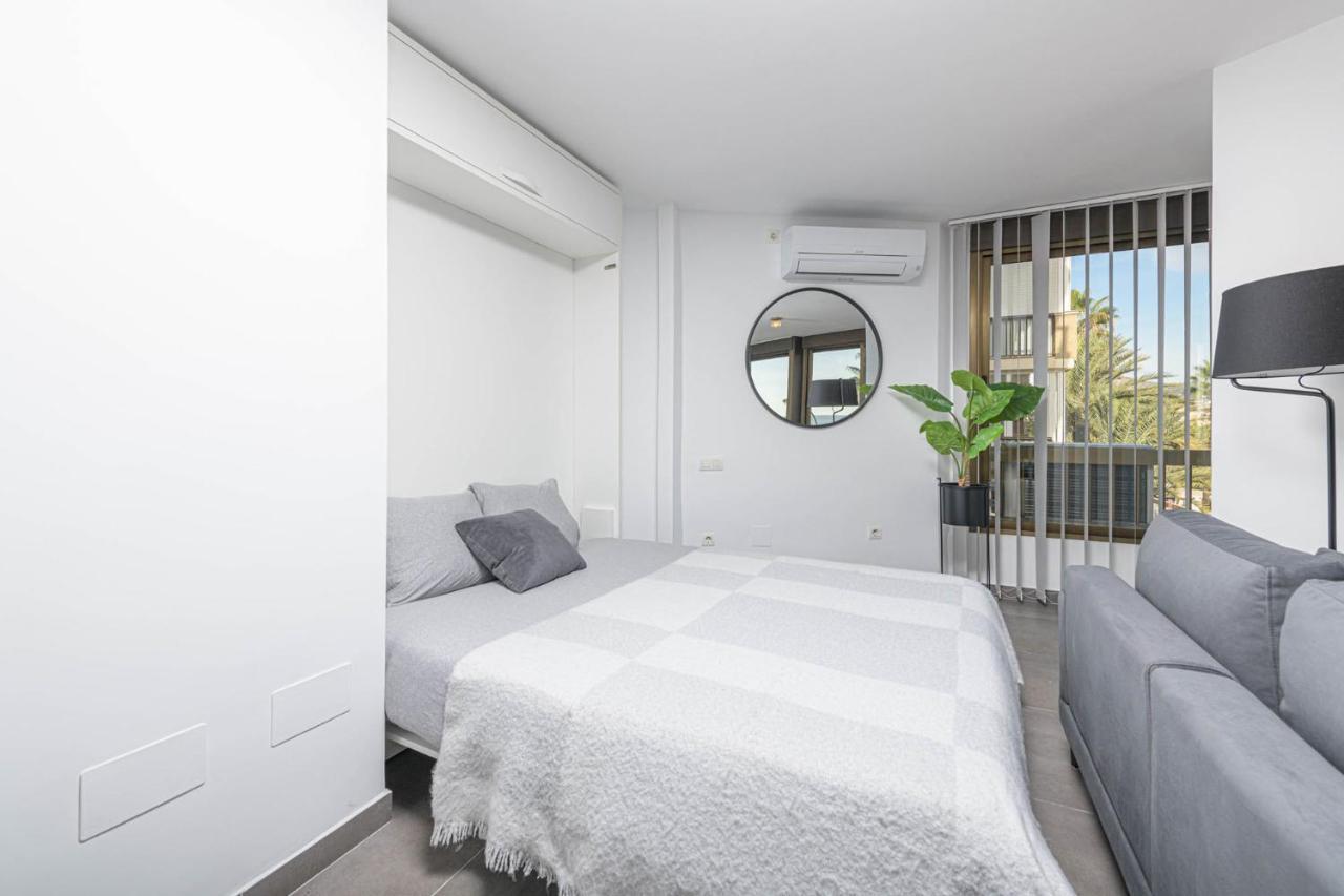 Mediterraneo Beach Apartment In Malaga By Solaga Holiday Homes מראה חיצוני תמונה
